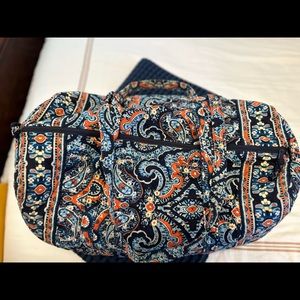 Vera Bradley Duffle-size Large, Marrakesh pattern